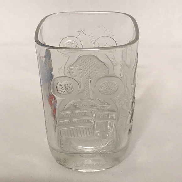 Walt Disney McDonalds Collectors Glasses 100 Years of Magic 2000-Set of 2 - Picture 8 of 12